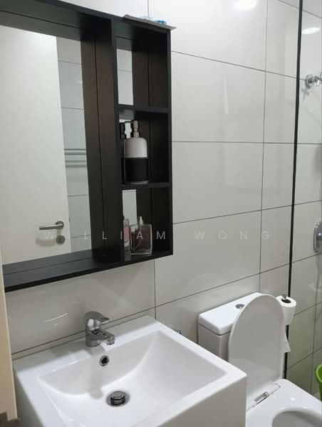 Servis Apartment untuk Dijual di Duta Park Residences - William Wong - Bathroom - PropertyGuru.com.my