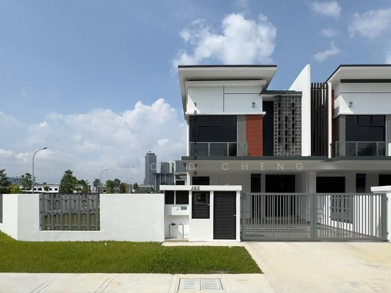 2-storey Terraced House for Rent in Setia Utama (Setia Alam) - Raymond Cheng - Exterior - PropertyGuru.com.my