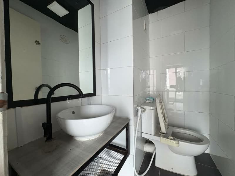 Condominium for Rent at My Loft @ Empire City - Hailey Lim - Bathroom - PropertyGuru.com.my