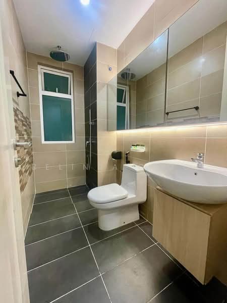 Service Residence for Sale at TriTower Residence @ Johor Bahru Sentral - Belinda Choo - Bathroom - PropertyGuru.com.my