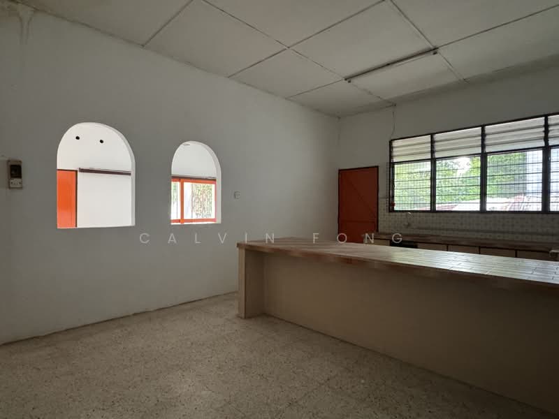 Rumah Berkembar untuk Disewa di Taman Nuri (Sungai Petani) - Calvin Fong - Dining area & kitchen - PropertyGuru.com.my
