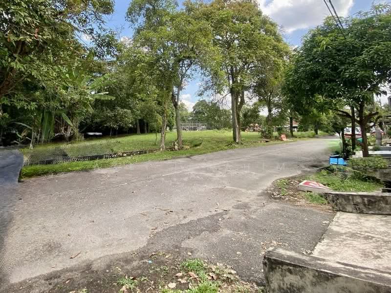 Rumah Teres 1 Tingkat untuk Dijual di Taman Langat Jaya (Bangi) - Azli Ibrahim - Exterior - PropertyGuru.com.my
