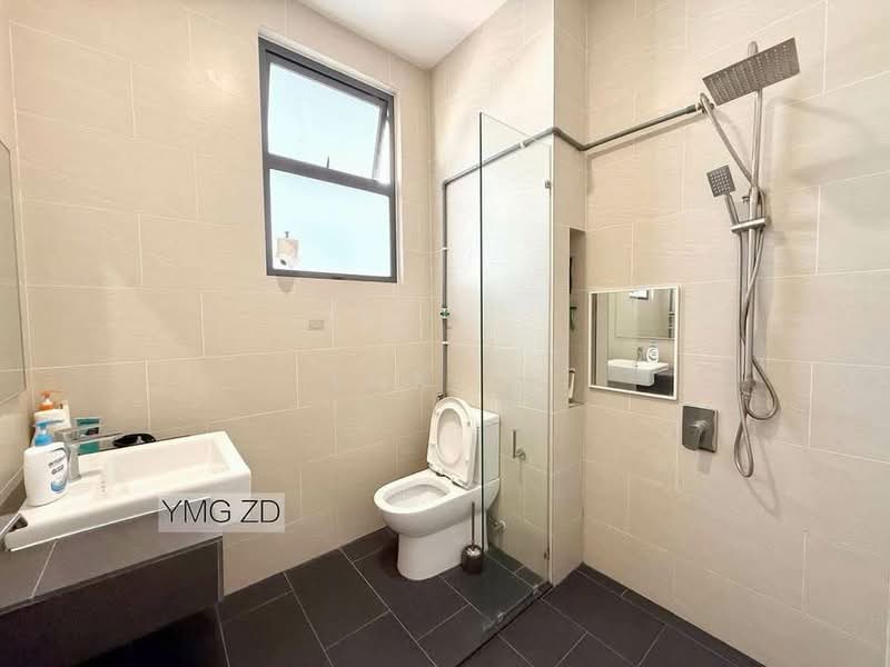 Semi-Detached House for Sale in Setia Alam (Selangor) - Loke . - Bathroom - PropertyGuru.com.my