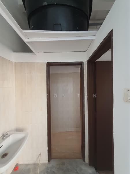 Shop for Rent in Taman Puncak Jalil (Seri Kembangan) - Jason Tan - Interior - PropertyGuru.com.my