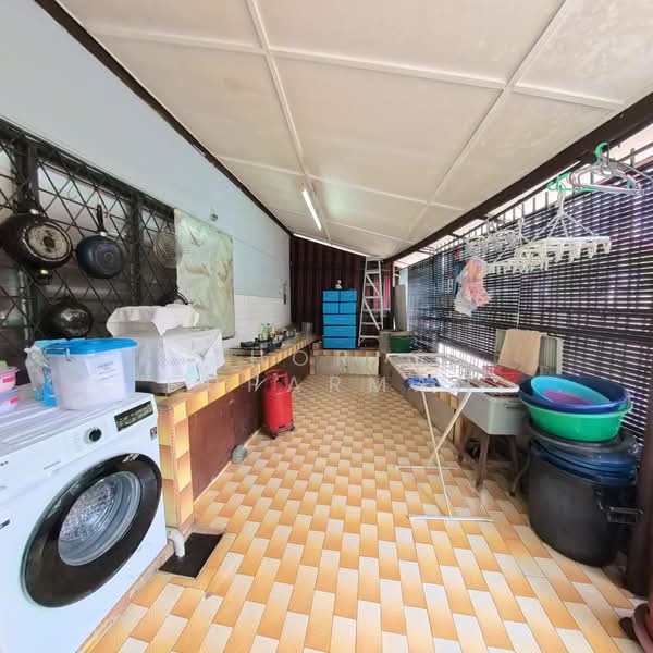 1-storey Terraced House for Sale in Taman Setapak (Setapak) - Thoriq Suparman - Kitchen - PropertyGuru.com.my