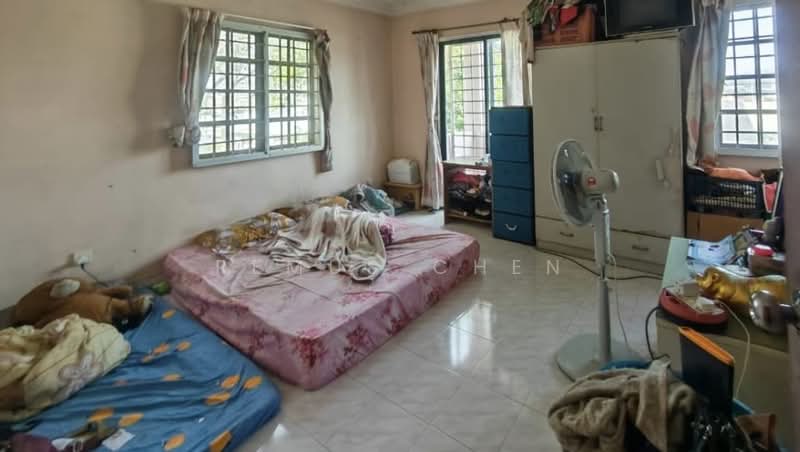 2-storey Terraced House for Sale in Taman Sungai Besi Indah (Seri Kembangan) - Remus Chen - Bedroom - PropertyGuru.com.my