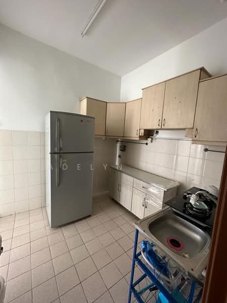 Pangsapuri untuk Dijual di Jalil Damai Apartments - Adelyn Lee - Kitchen - PropertyGuru.com.my