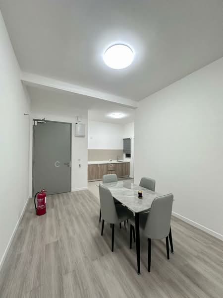 Condominium for Rent at Lakefront Residence - Chris Lee - Dining Room - PropertyGuru.com.my