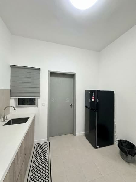 Condominium for Rent at Lakefront Residence - Chris Lee - Kitchen - PropertyGuru.com.my