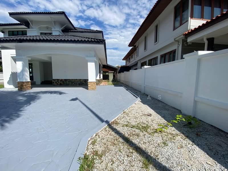 Bungalow for Sale in Ara Damansara (Selangor) - Izzah Alias - Exterior - PropertyGuru.com.my