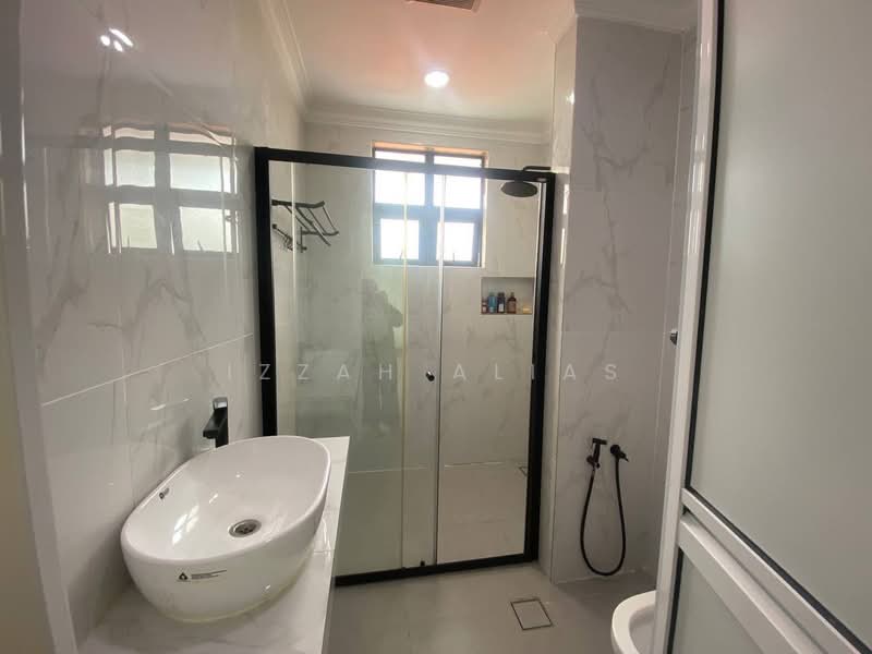 Bungalow for Sale in Ara Damansara (Selangor) - Izzah Alias - Bathroom - PropertyGuru.com.my