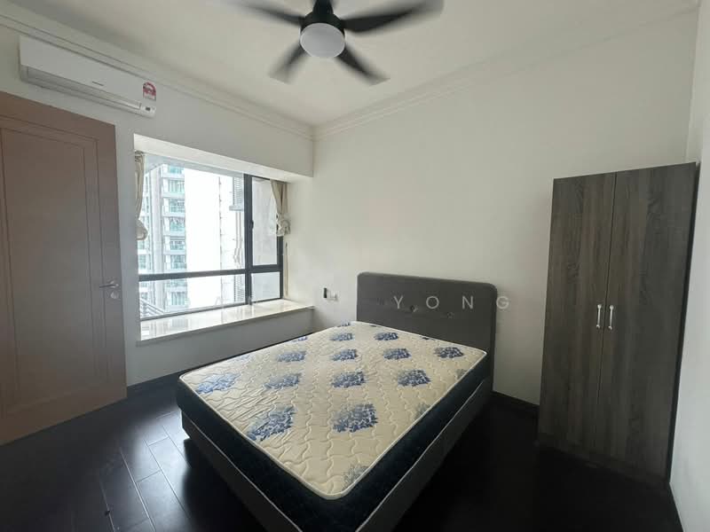 Service Residence for Sale at R&F Princess Cove Phase 1 - Daniel Yong - Bedroom - PropertyGuru.com.my