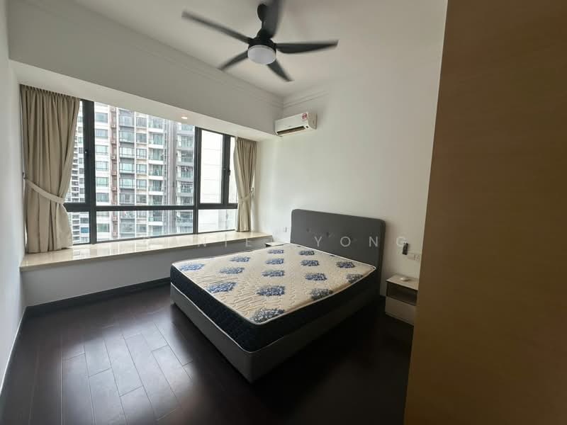 Service Residence for Sale at R&F Princess Cove Phase 1 - Daniel Yong - Bedroom - PropertyGuru.com.my