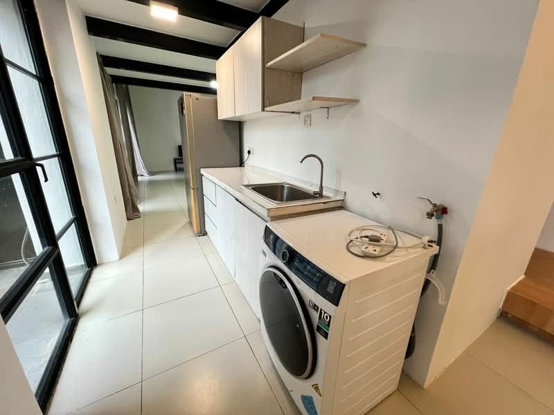 Service Residence for Rent at Colonial @ Empire City - Alan Tai - Kitchen - PropertyGuru.com.my
