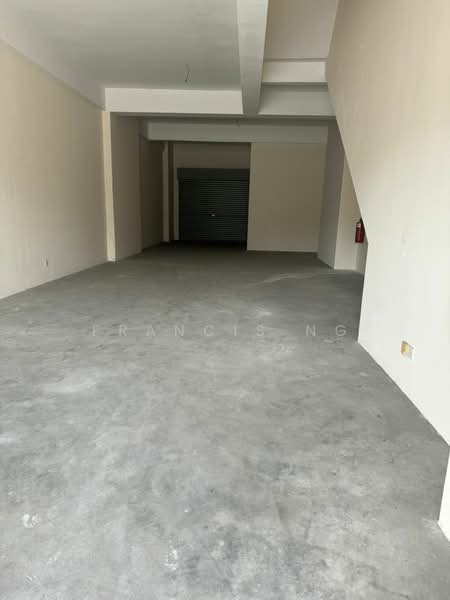 Shop for Rent in Taman Overseas Union (Taman Oug) (Jalan Klang Lama (Old Klang Road)) - Francis Ng - Interior - PropertyGuru.com.my