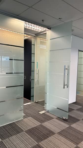 Office for Sale in KLCC (KL City Centre) - Queena Tang - Interior - PropertyGuru.com.my