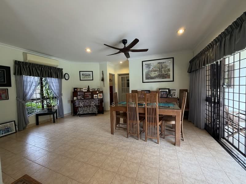 Bungalow for Sale in Saujana Impian (Kajang) - Kris Tan - Living Room - PropertyGuru.com.my