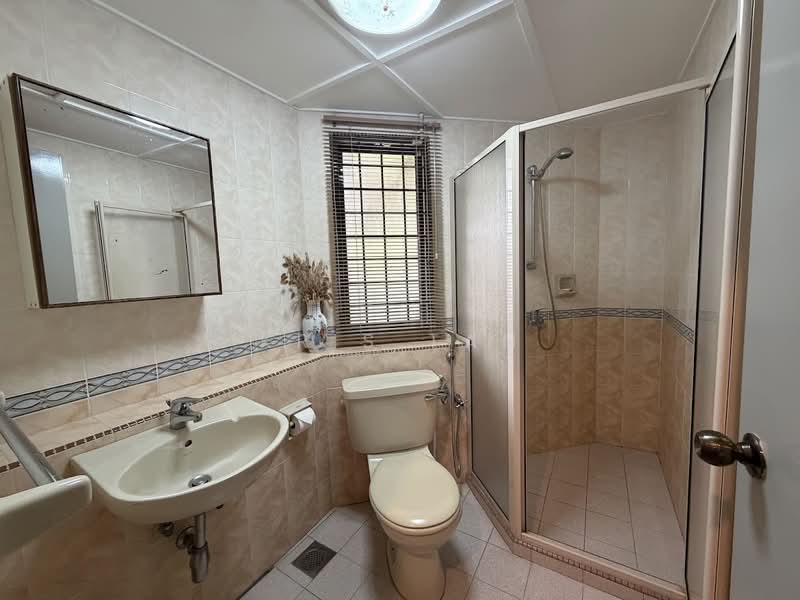 Bungalow for Sale in Saujana Impian (Kajang) - Kris Tan - Bathroom - PropertyGuru.com.my