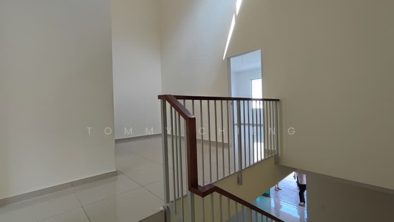 Rumah Teres 2 Tingkat untuk Dijual di Tiara East (Semenyih) - TOMMY CHIENG - Corridor - PropertyGuru.com.my