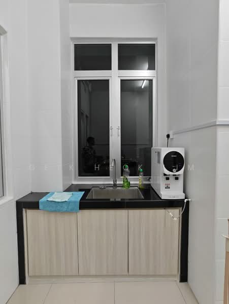 Servis Apartment untuk Disewa di BM City Suites @ BM City Mall - Geik Heok Lim - Kitchen - PropertyGuru.com.my