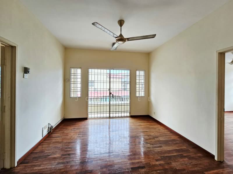 2.5-storey Terraced House for Sale in Bandar Puteri Puchong (Puchong) - John Lee - Living Room - PropertyGuru.com.my