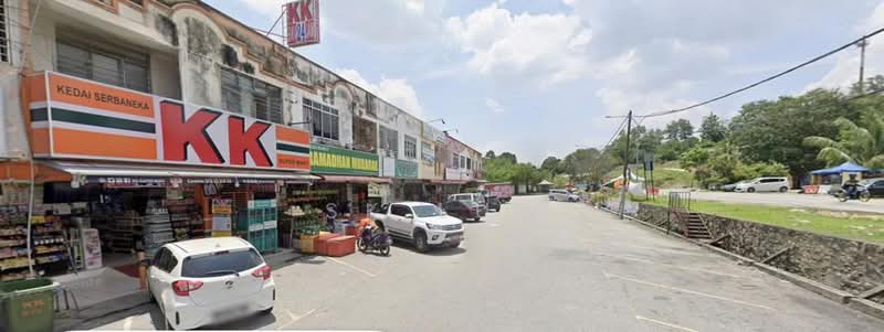 Shop / Office for Rent in Taman Tun Teja (Rawang) - SK Luk - Exterior - PropertyGuru.com.my