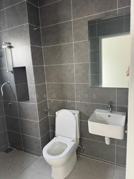 Semi-Detached House for Sale in Cyber 10 (Cyberjaya) - Ong Chee Yong - Bathroom - PropertyGuru.com.my