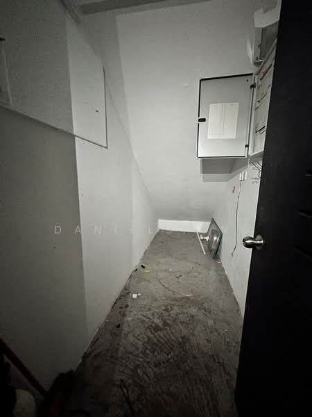 Shop for Rent in Taman Mount Austin (Tebrau) - Daniel Yong - Interior - PropertyGuru.com.my