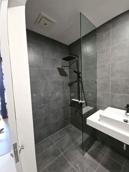 Servis Apartment untuk Disewa di The Mate @ Damansara Jaya - Jabez Wong - Bathroom - PropertyGuru.com.my