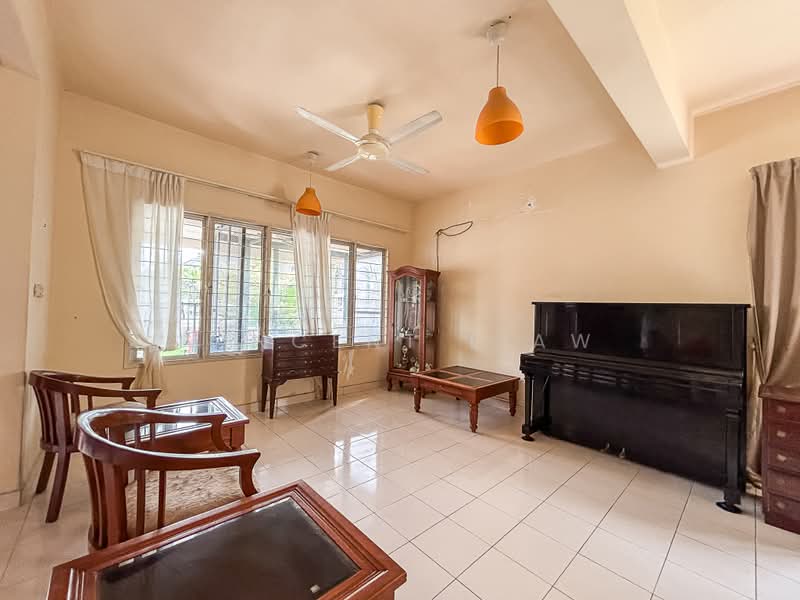 Rumah Teres 2 Tingkat untuk Dijual di Seksyen 5 (Kota Damansara) - Vincent Liaw - Living Room - PropertyGuru.com.my