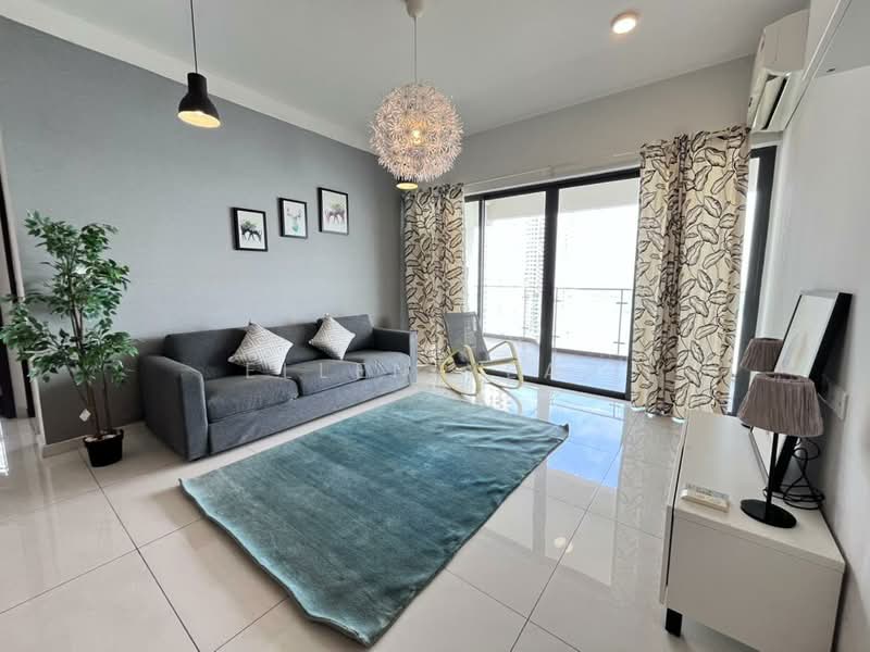 Kondominium untuk Disewa di Royal Strand @ Country Garden Danga Bay - Ellen Yeap - Living Room - PropertyGuru.com.my