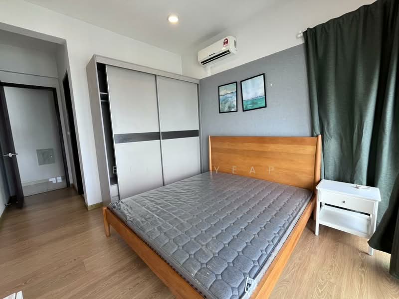 Kondominium untuk Disewa di Royal Strand @ Country Garden Danga Bay - Ellen Yeap - Bedroom - PropertyGuru.com.my