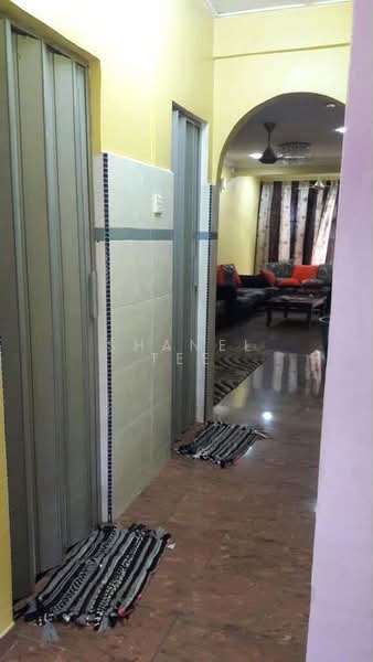 Bungalow for Sale in Taman Sri Lambak (Kluang) - Shanel Tee - Living Room - PropertyGuru.com.my