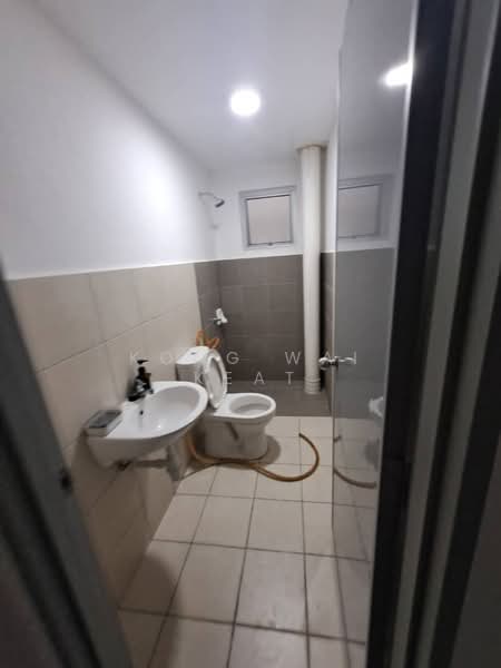 Service Residence for Rent at Kiara Kasih - Kong Wai Keat - Bathroom - PropertyGuru.com.my