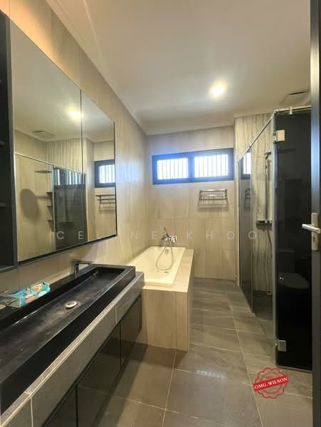 Rumah Berkembar untuk Disewa di Eco Sanctuary (Telok Panglima Garang) - Celine Khoo - Bathroom - PropertyGuru.com.my