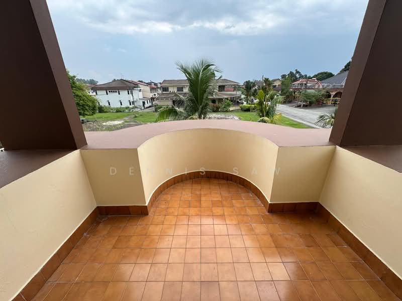 Rumah Teres 2-Tingkat untuk Disewa di Taman Rasah Jaya (Rasah) - Dennis Saw - Balcony - PropertyGuru.com.my