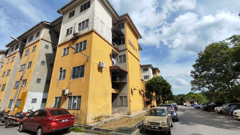 Rumah Flat untuk Dijual di Dahlia - Marcus Yeow - Exterior - PropertyGuru.com.my