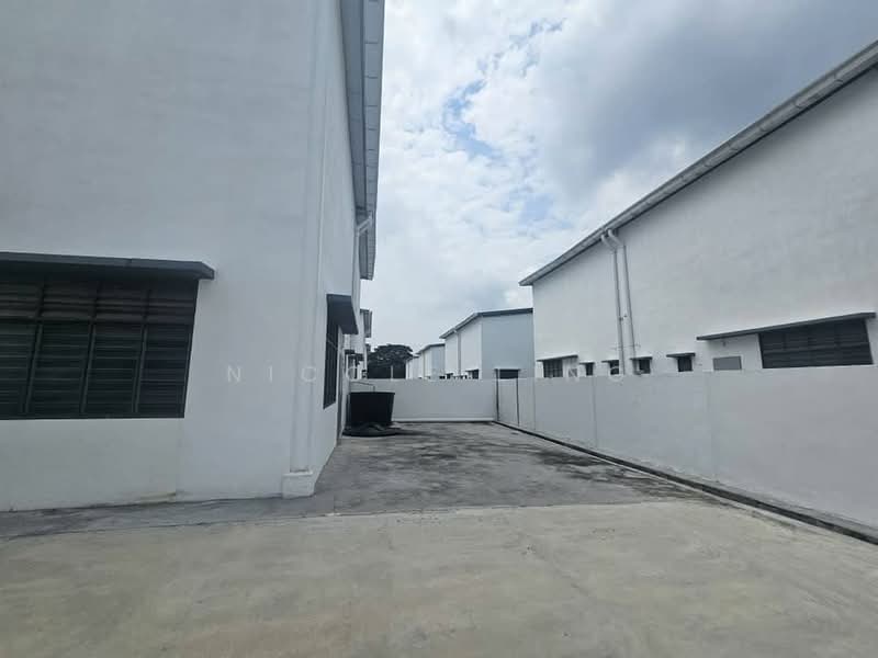 Factory for Rent in Kawasan Perindustrian Pengkalan (Lahat) - Nicole Ling - Exterior - PropertyGuru.com.my