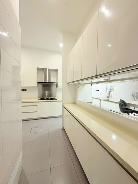 3-storey Terraced House for Sale in Jelutong (Penang) - Jun Ooi - Kitchen - PropertyGuru.com.my