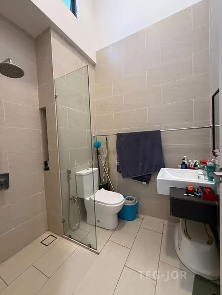 Rumah Berkembar untuk Dijual di Eco Ardence (Setia Alam) - Loke . - Bathroom - PropertyGuru.com.my