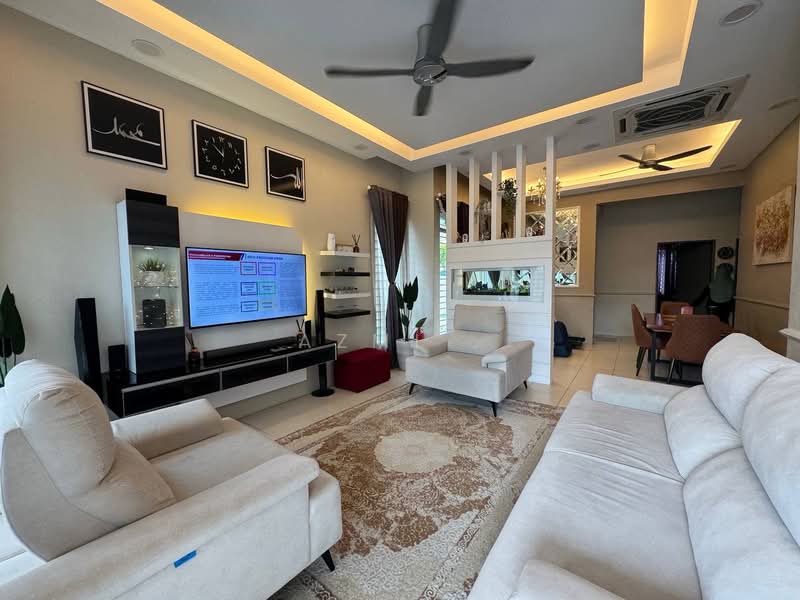 Rumah Berkembar untuk Dijual di Telok Panglima Garang (Selangor) - Azmi . - Living Room - PropertyGuru.com.my