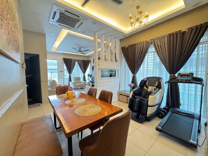 Rumah Berkembar untuk Dijual di Telok Panglima Garang (Selangor) - Azmi . - Dining Room - PropertyGuru.com.my