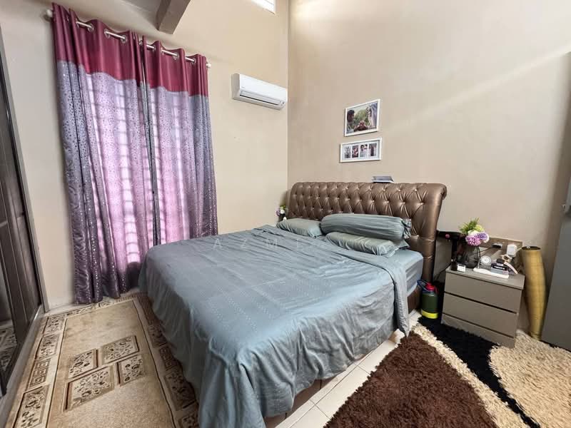 Rumah Berkembar untuk Dijual di Telok Panglima Garang (Selangor) - Azmi . - PropertyGuru.com.my