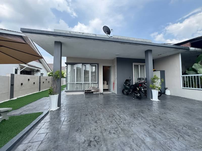 Rumah Berkembar untuk Dijual di Telok Panglima Garang (Selangor) - Azmi . - PropertyGuru.com.my