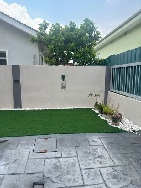 Rumah Berkembar untuk Dijual di Telok Panglima Garang (Selangor) - Azmi . - PropertyGuru.com.my