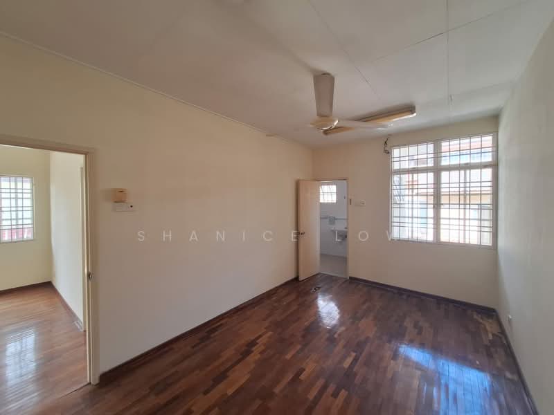 2.5-storey Terraced House for Sale in Bandar Puteri Puchong (Puchong) - Shanice Low - Interior - PropertyGuru.com.my