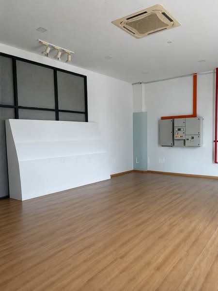 Kilang untuk Disewa di Puchong (Selangor) - Justin Lim - Interior - PropertyGuru.com.my