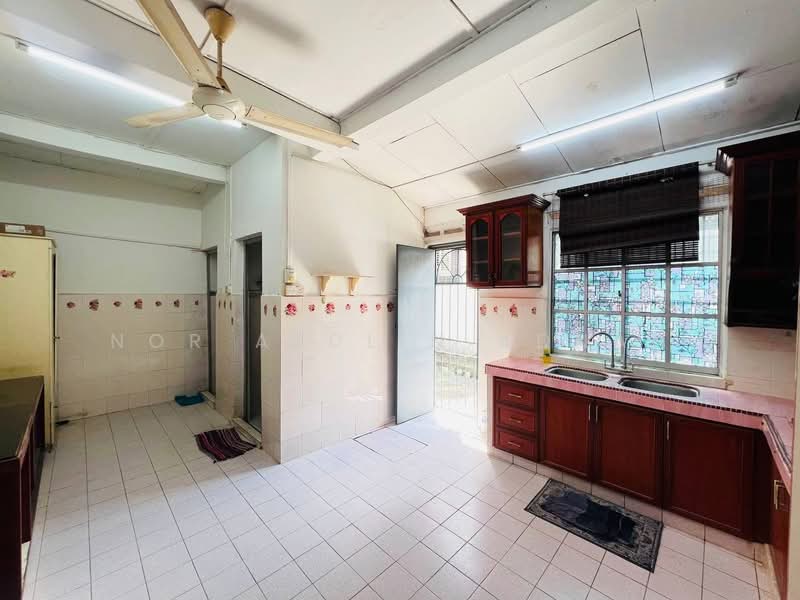 Rumah Teres 2 Tingkat untuk Dijual di Bandar Kinrara Seksyen 1 (Bandar Kinrara) - Nor Azdlin Adnan - PropertyGuru.com.my