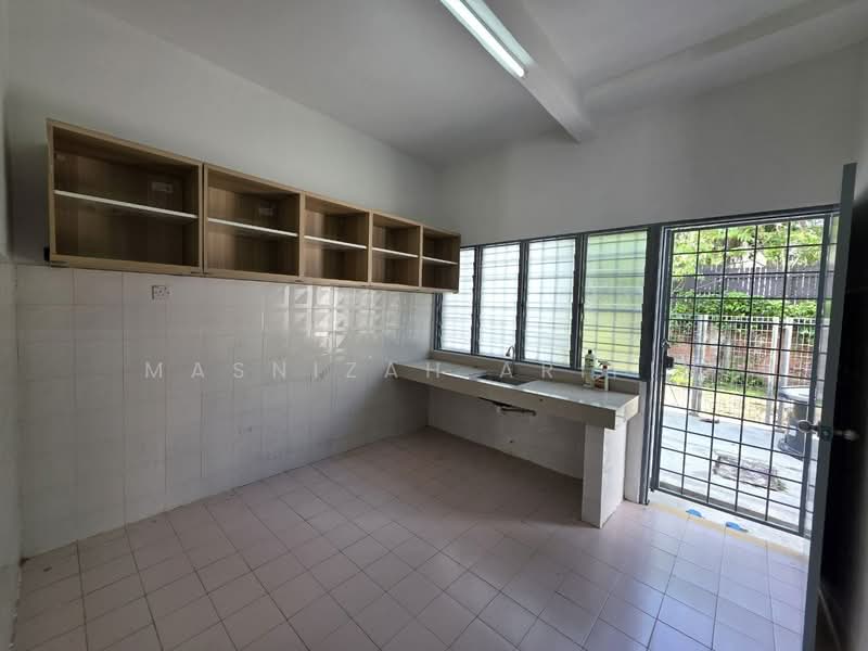 2-storey Terraced House for Sale in Ampang Jaya (Ampang) - Masnizah Arifin - Kitchen - PropertyGuru.com.my