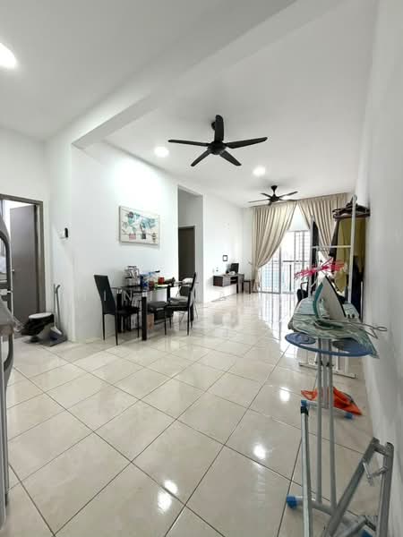 Pangsapuri untuk Disewa di Platinum Splendor Residence - Nini Malini - Dining Area - PropertyGuru.com.my